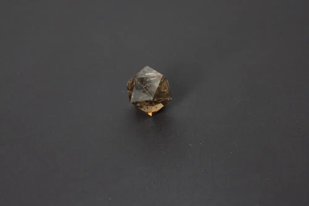 Lemurian Quartz geometric sphere, 3.5 cm, showcasing sacred geometry and ancient wisdom; tool for intuition and inner truth.