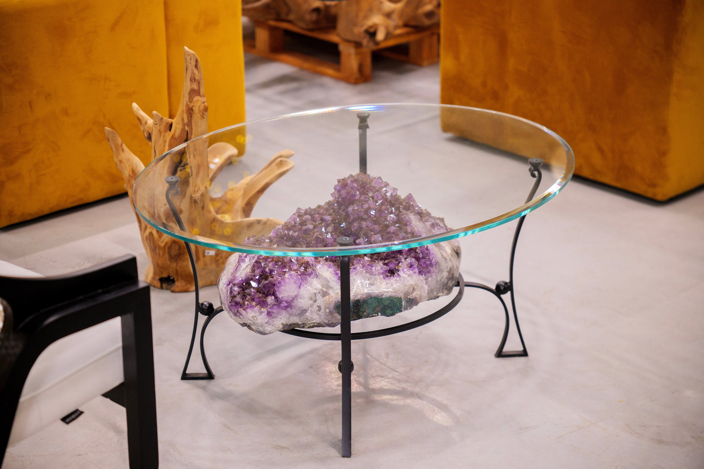 Amethyst Table