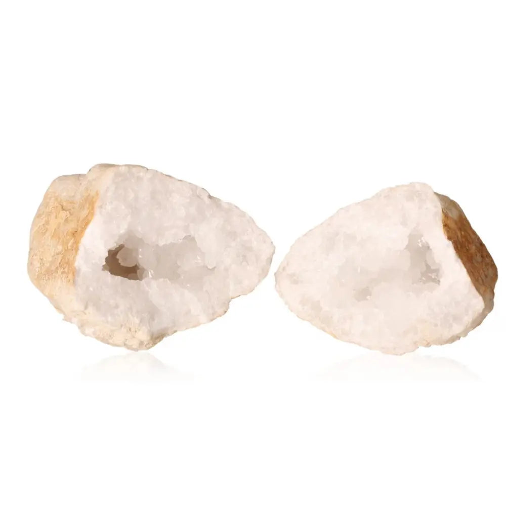 Open Quartz Geode with sparkling white crystals, ideal for energy amplification and purifying spaces. Weighs between 1200-2000g.