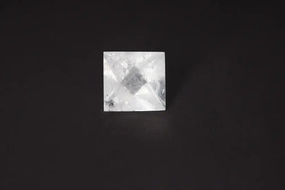 Clear Quartz Double Pyramid 4 cm for harmony and purification, absorbs negative energy and cleanses spaces, against dark background