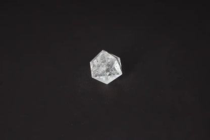 Clear Quartz Geometric Sphere 3 cm for purification and energy harmony, absorbs negative vibrations, cleanses spaces.