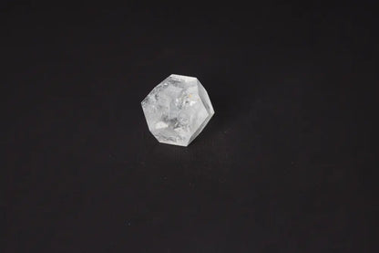 Clear Quartz Geometric Sphere 5 cm for energy purification and harmonization