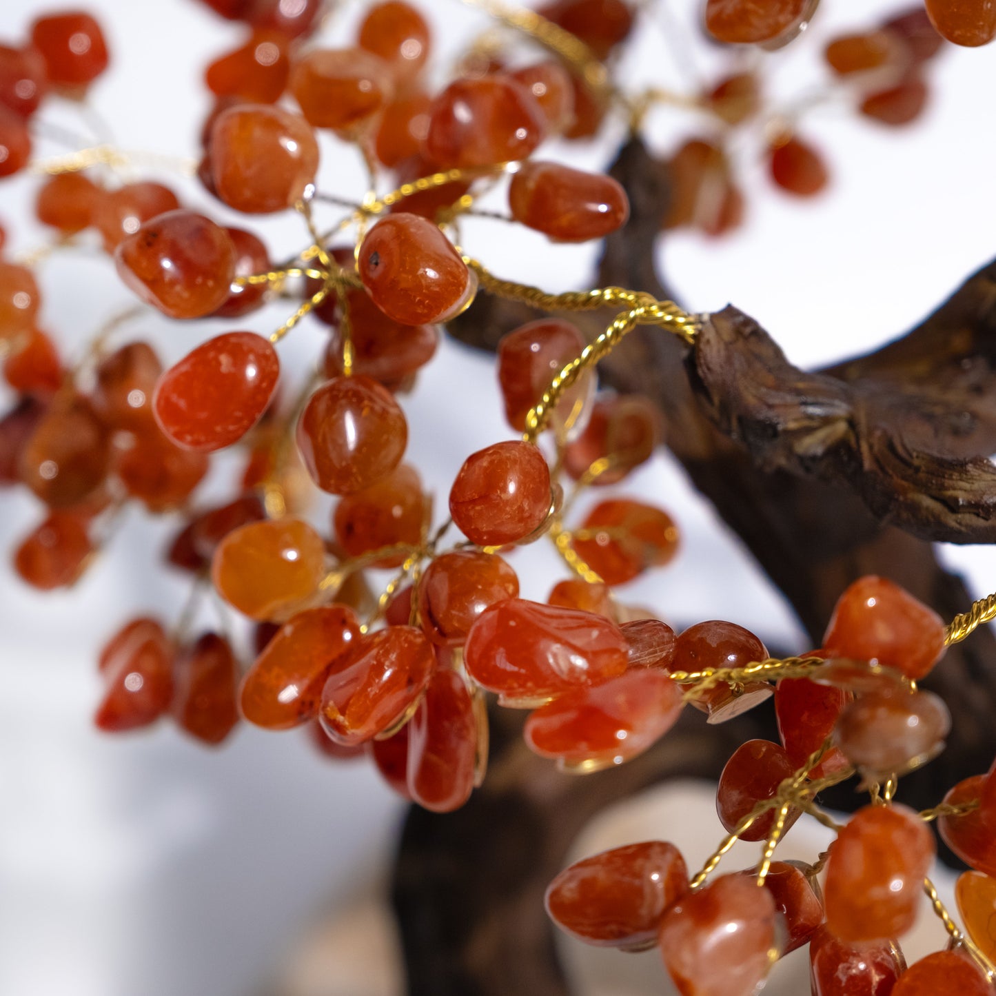 Tumbled Cornelian Tree 45 cm