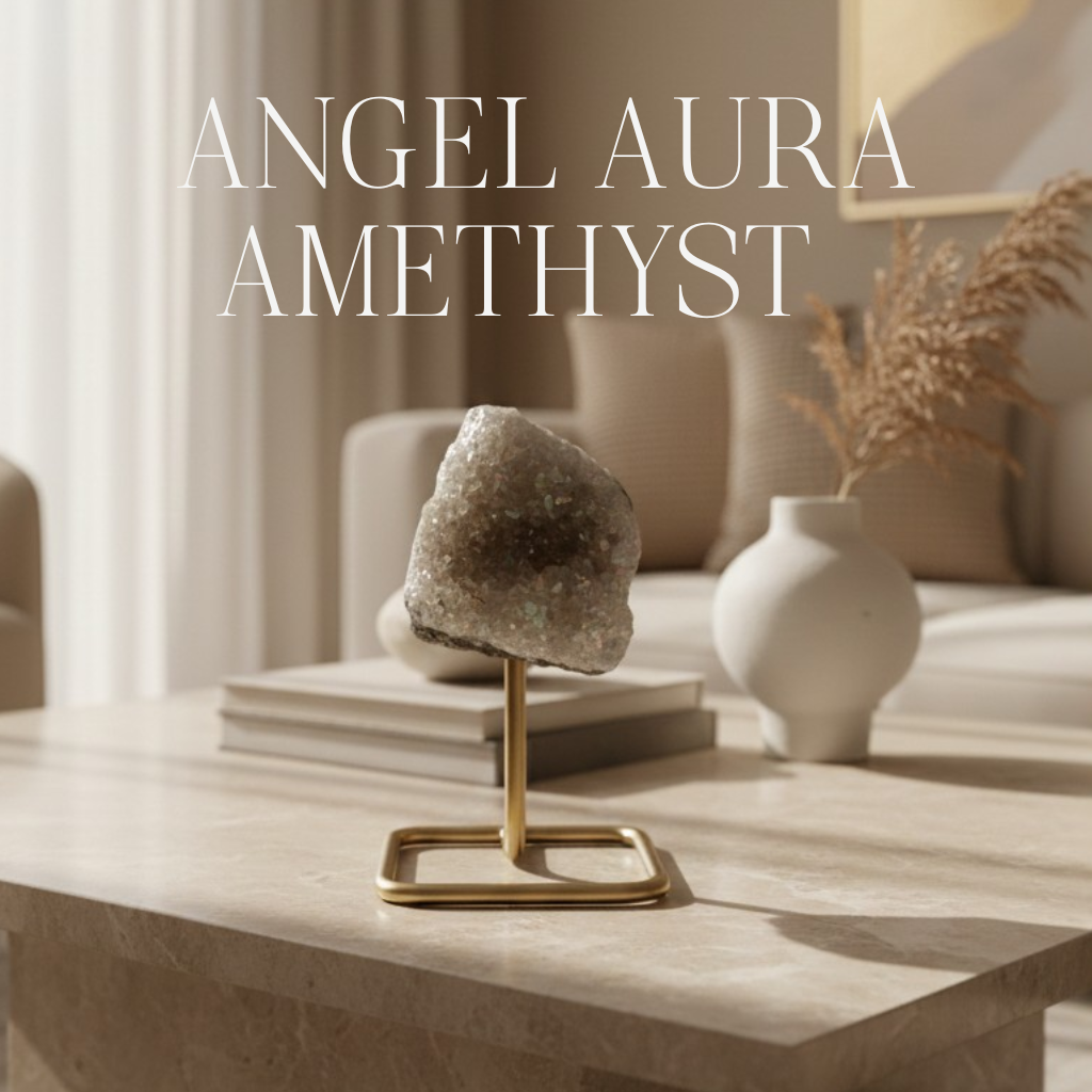 "Angel Aura Amethyst na metalowym stojaku"