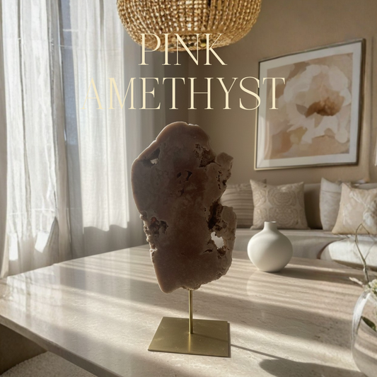 Améthyste rose sur support en métal