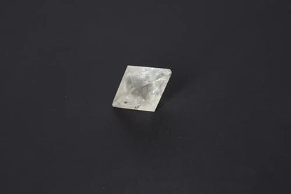 Lemurian Quartz Double Pyramid 3 cm showcasing sacred geometry and ancient wisdom for spiritual awakening and intuition.