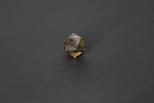 Lemurian Quartz geometric sphere, 3.5 cm, showcasing sacred geometry and ancient wisdom; tool for intuition and inner truth.