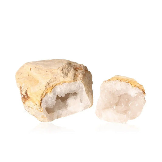 Quartz Geode weighing 900-1200g with rugged outer shell and sparkling cloudy white crystals on display.