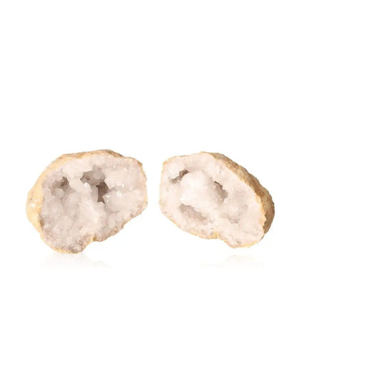 Quartz Geode with sparkling white crystals, 900-1200g, elegant centerpiece for enhancing serenity and focus in any space.