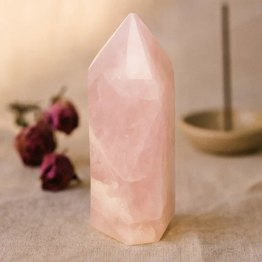 Rose Quartz Obelisk Sylvia Crystals Sp. z o.o.