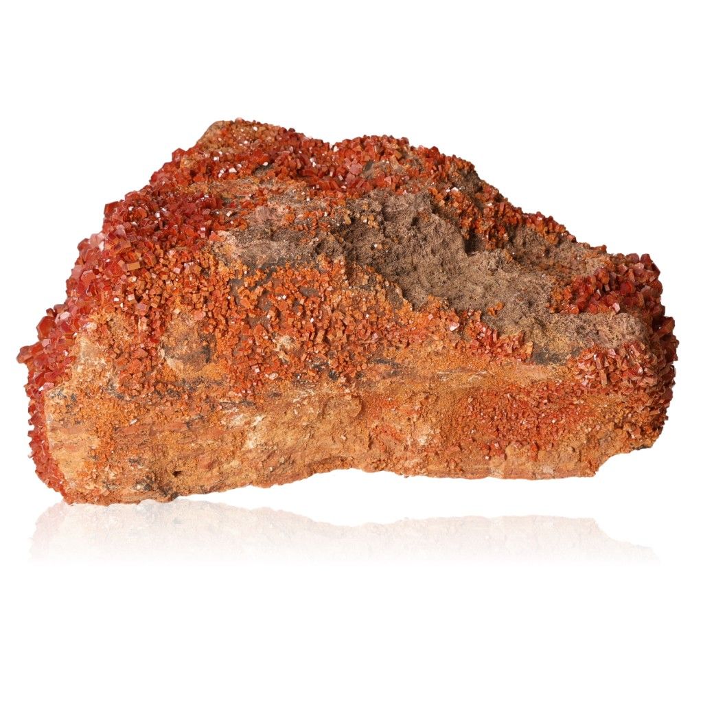 Vanadinite druzy stone for motivation and focus enhancement