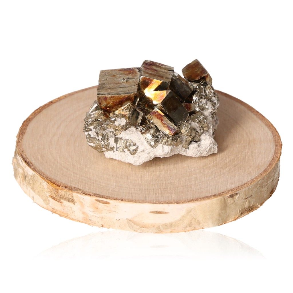 Pyrite druze on wooden base, promotes independence and courage, inspires new ideas and motivation for goal achievement.