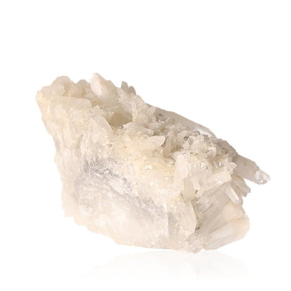 Raw quartz crystal showcasing unique properties affecting chakras and zodiac signs with energetic and spiritual benefits.