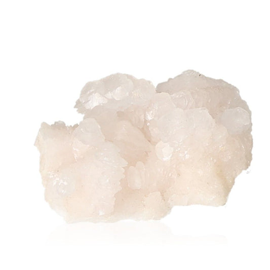 White quartz crystal cluster highlighting unique spiritual and energetic properties for chakras and zodiac signs.