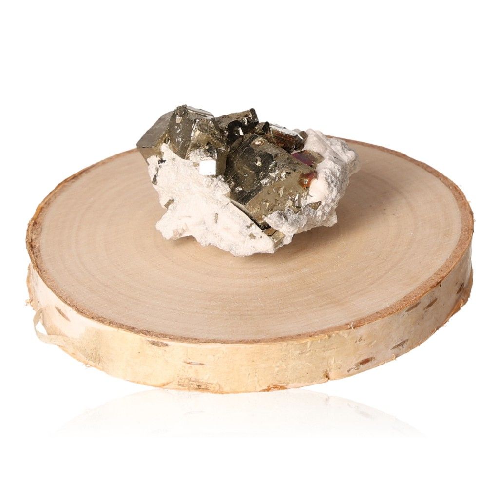 Pyrite druze on wooden platter, promoting independence and motivation, ideal for idea generation and overcoming fear of failure.